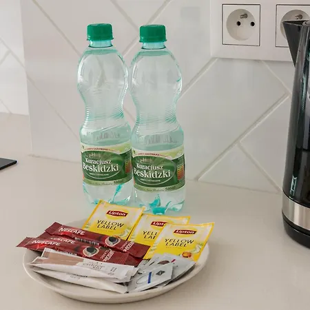 Krucza Heart Of By Bookinghost * Varsovia